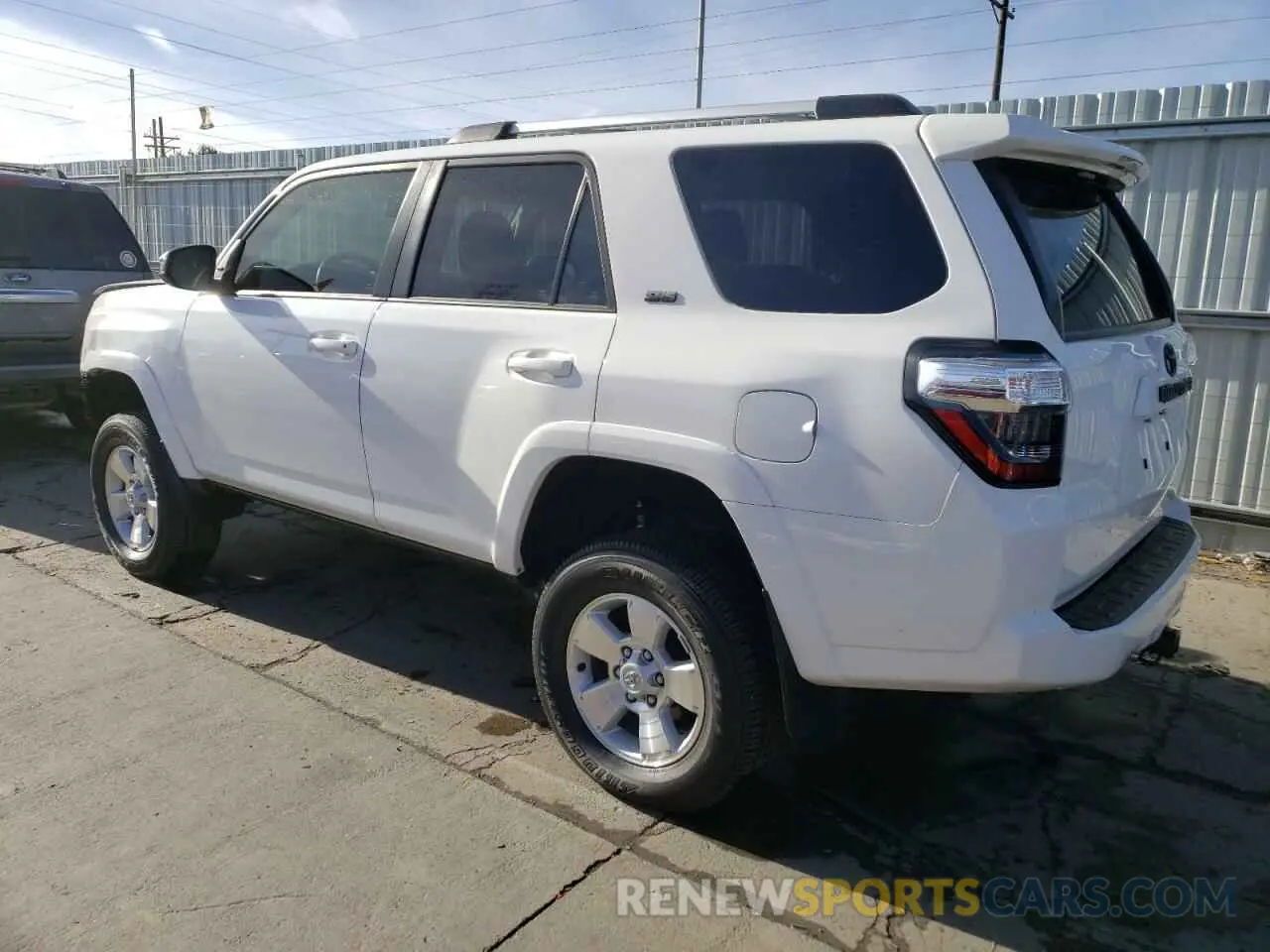 2 Фотография поврежденного автомобиля JTEBU5JR3K5728601 TOYOTA 4RUNNER 2019