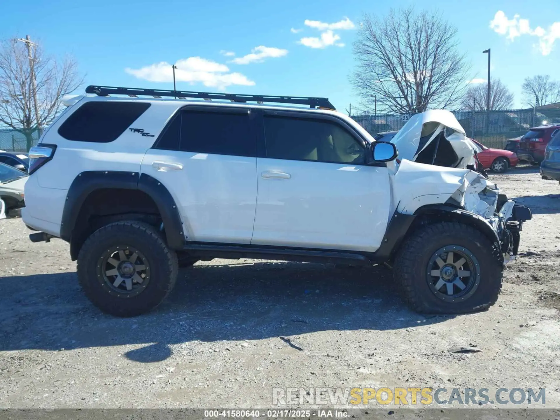 12 Фотография поврежденного автомобиля JTEBU5JR3K5729621 TOYOTA 4RUNNER 2019
