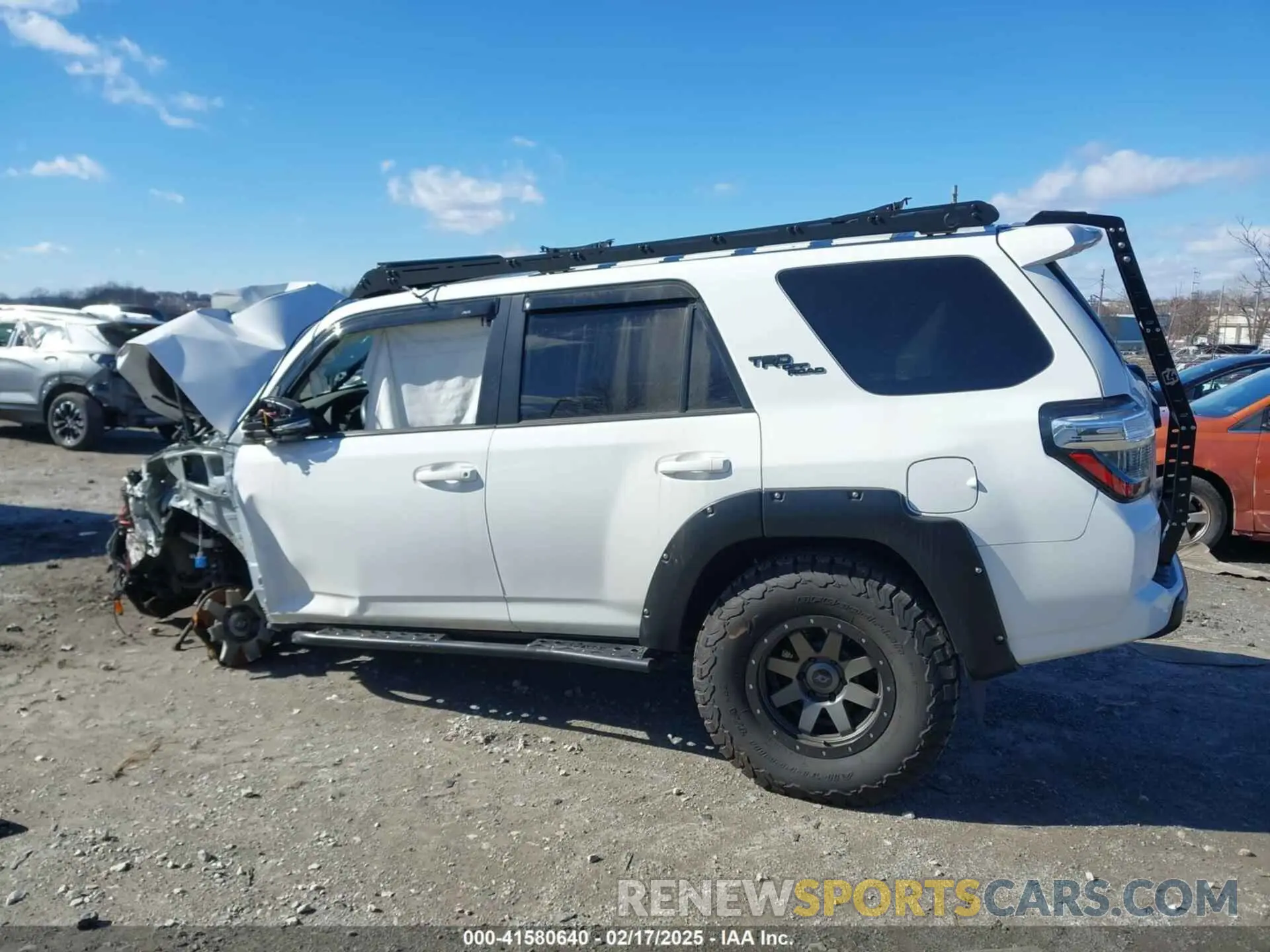 13 Фотография поврежденного автомобиля JTEBU5JR3K5729621 TOYOTA 4RUNNER 2019