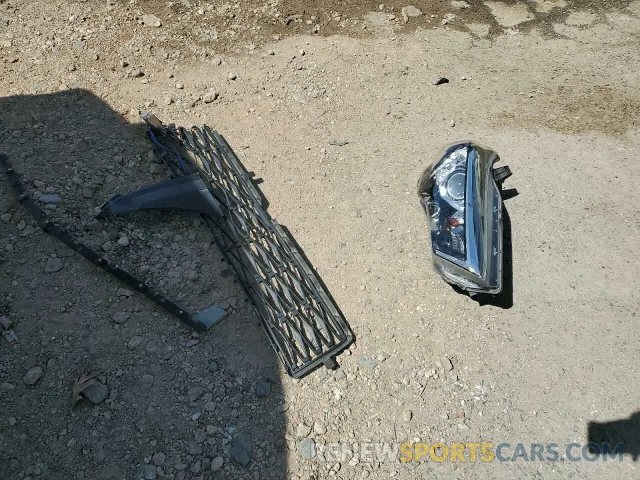 13 Photograph of a damaged car JTEBU5JR3K5731949 TOYOTA 4RUNNER 2019