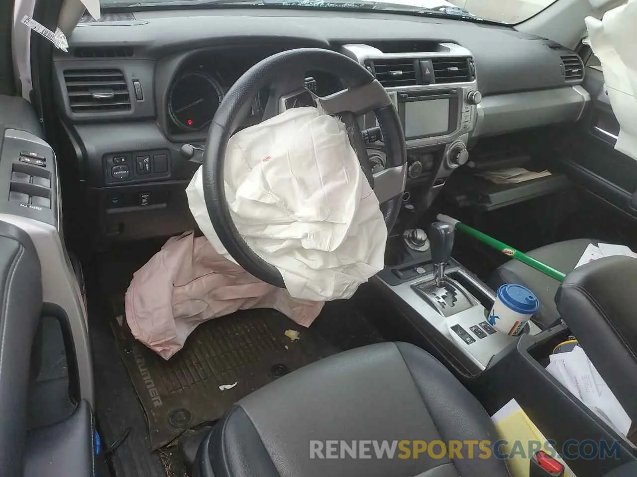 8 Фотография поврежденного автомобиля JTEBU5JR4K5611304 TOYOTA 4RUNNER 2019