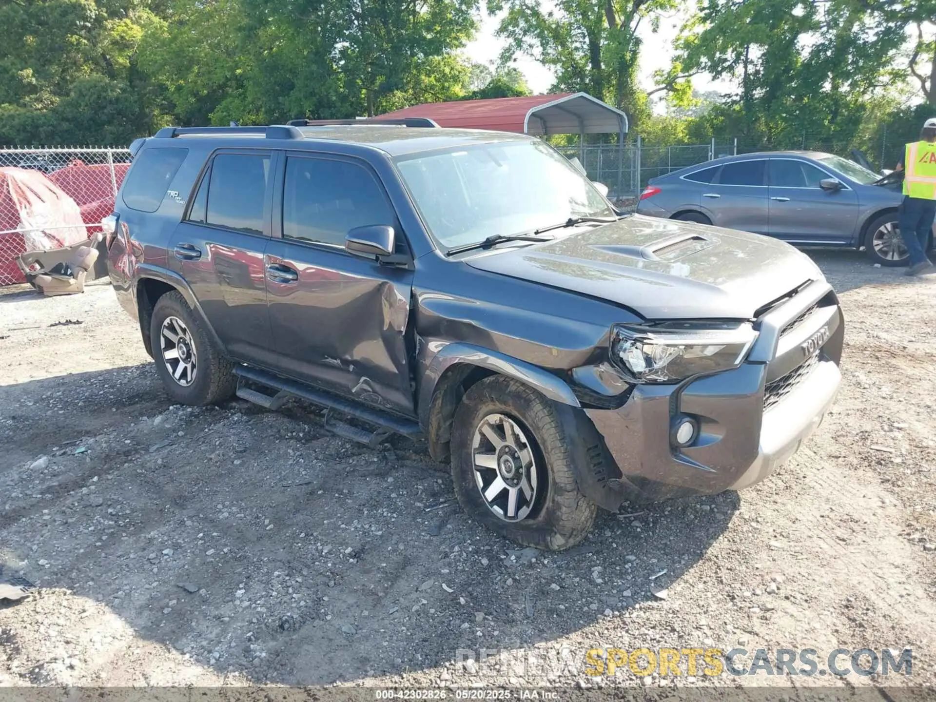 1 Photograph of a damaged car JTEBU5JR4K5655481 TOYOTA 4RUNNER 2019
