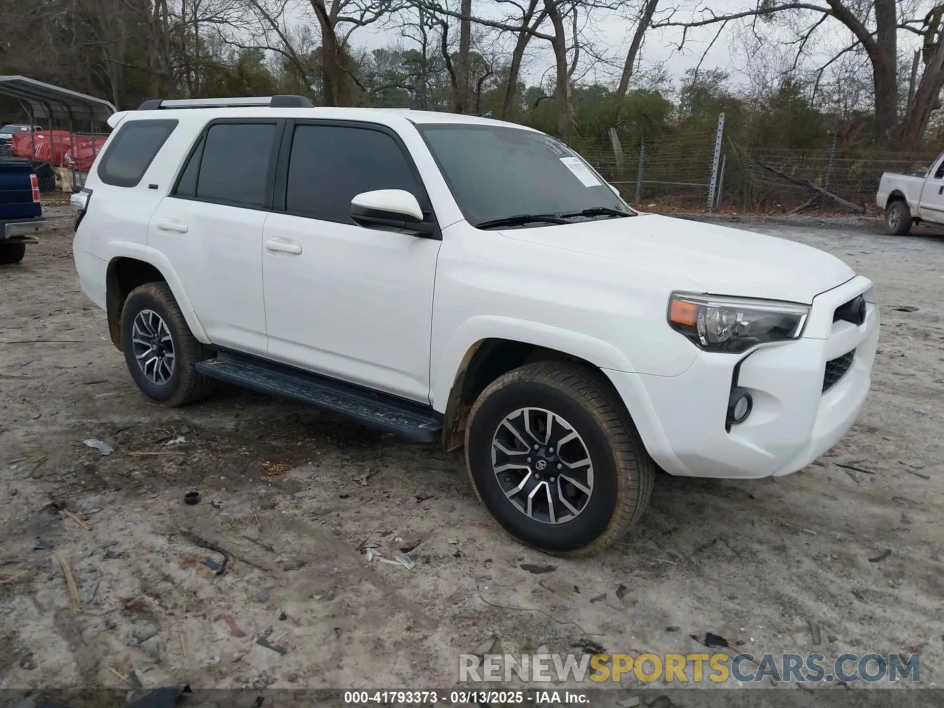 1 Фотография поврежденного автомобиля JTEBU5JR4K5679277 TOYOTA 4RUNNER 2019