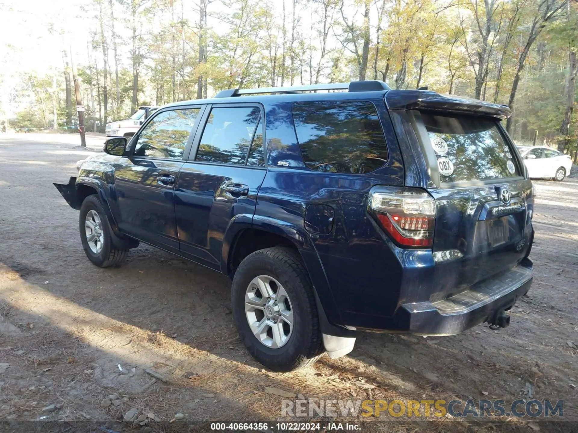 3 Фотография поврежденного автомобиля JTEBU5JR4K5694023 TOYOTA 4RUNNER 2019