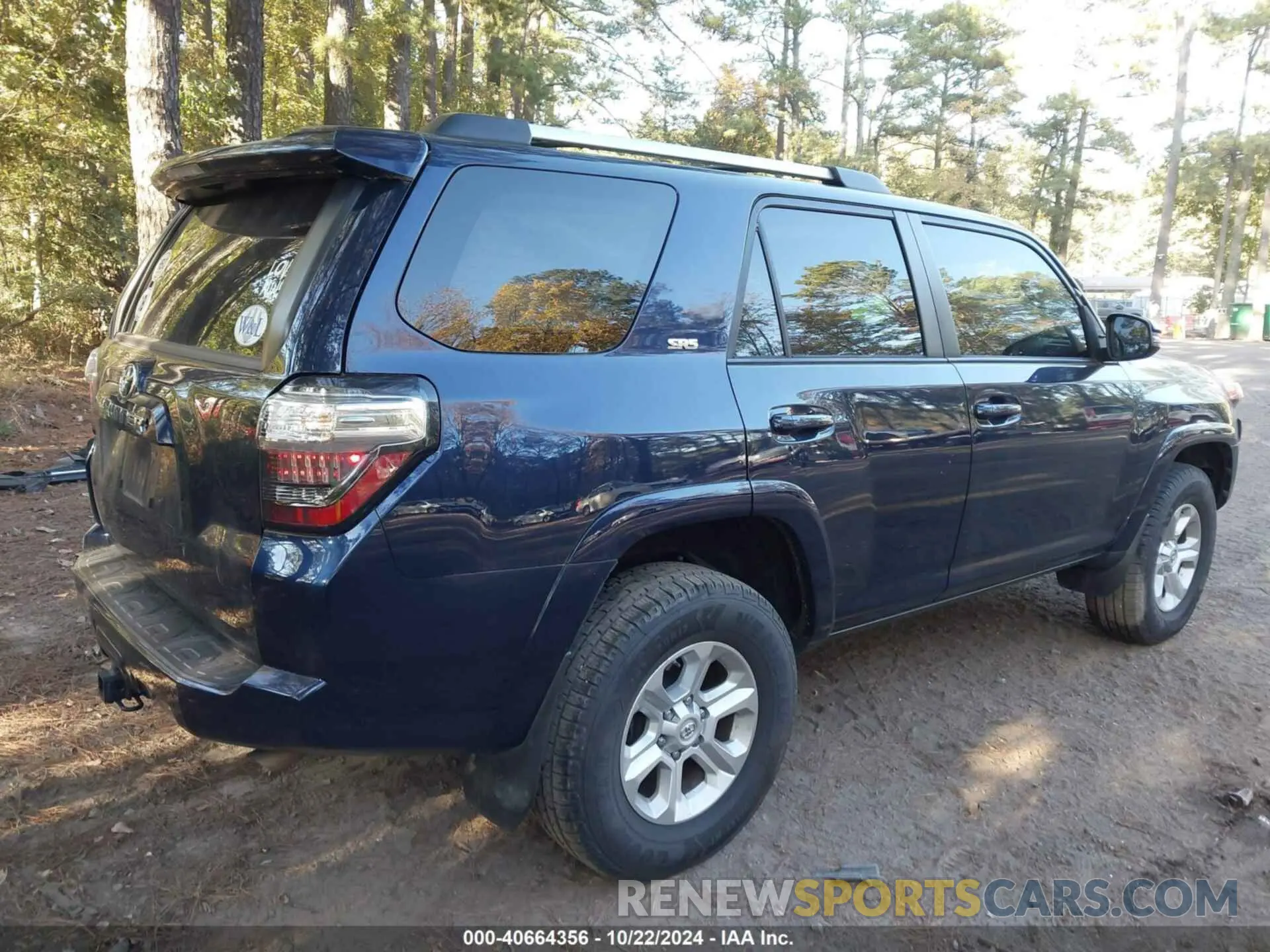 4 Фотография поврежденного автомобиля JTEBU5JR4K5694023 TOYOTA 4RUNNER 2019