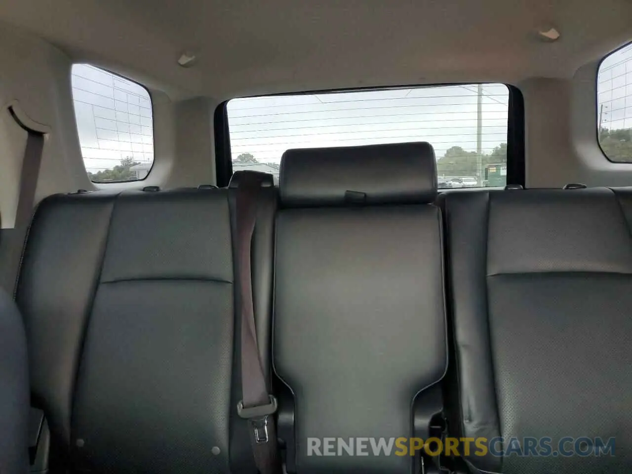 10 Фотография поврежденного автомобиля JTEBU5JR4K5701195 TOYOTA 4RUNNER 2019