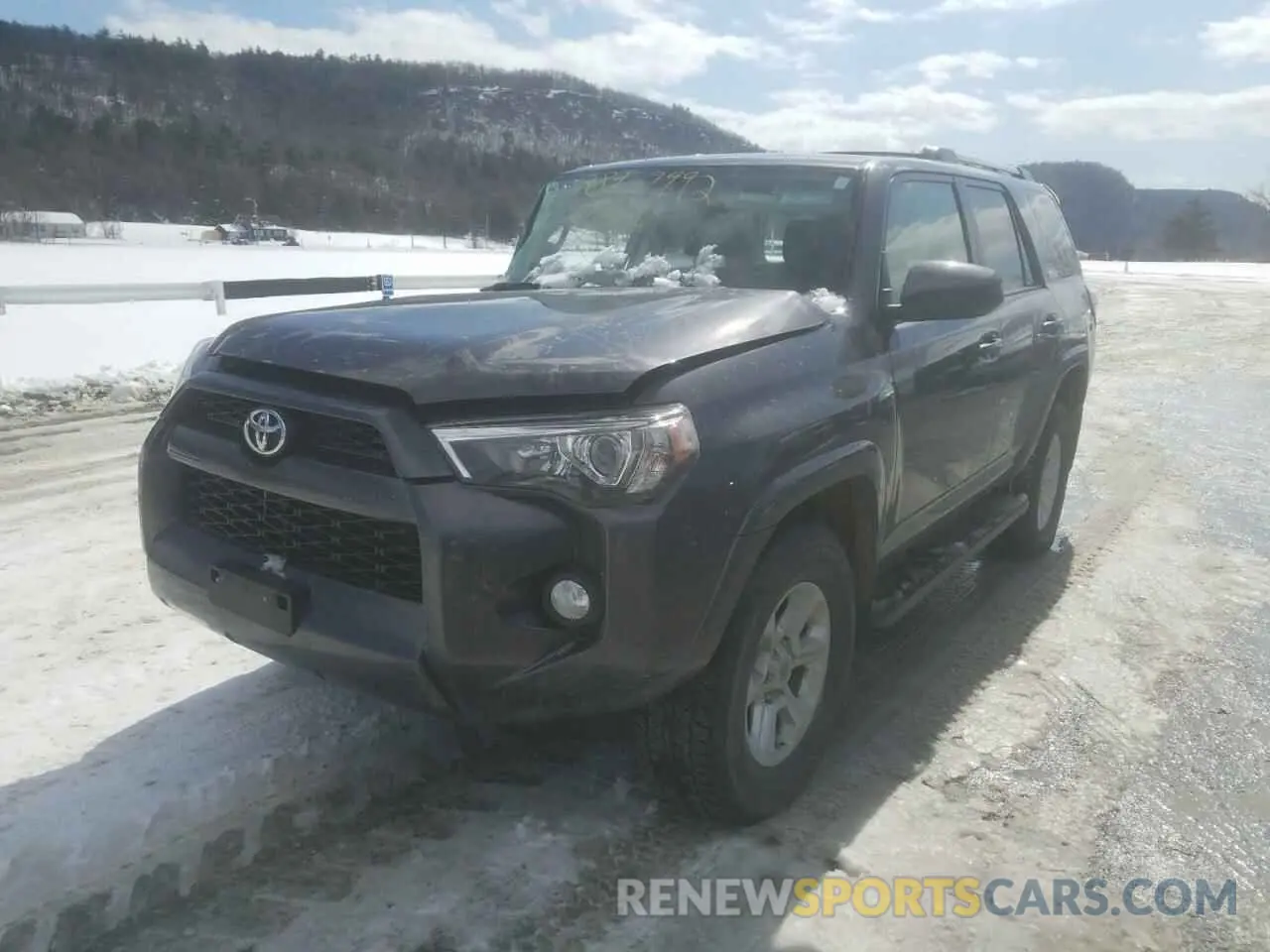 2 Photograph of a damaged car JTEBU5JR4K5703920 TOYOTA 4RUNNER 2019