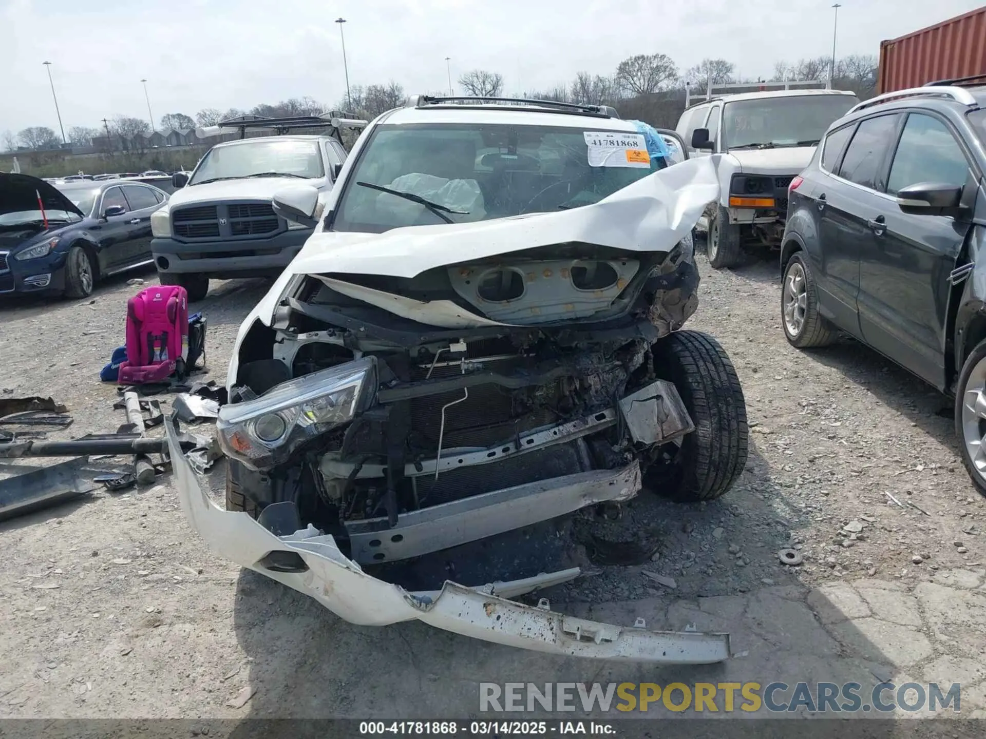 12 Photograph of a damaged car JTEBU5JR5K5620447 TOYOTA 4RUNNER 2019