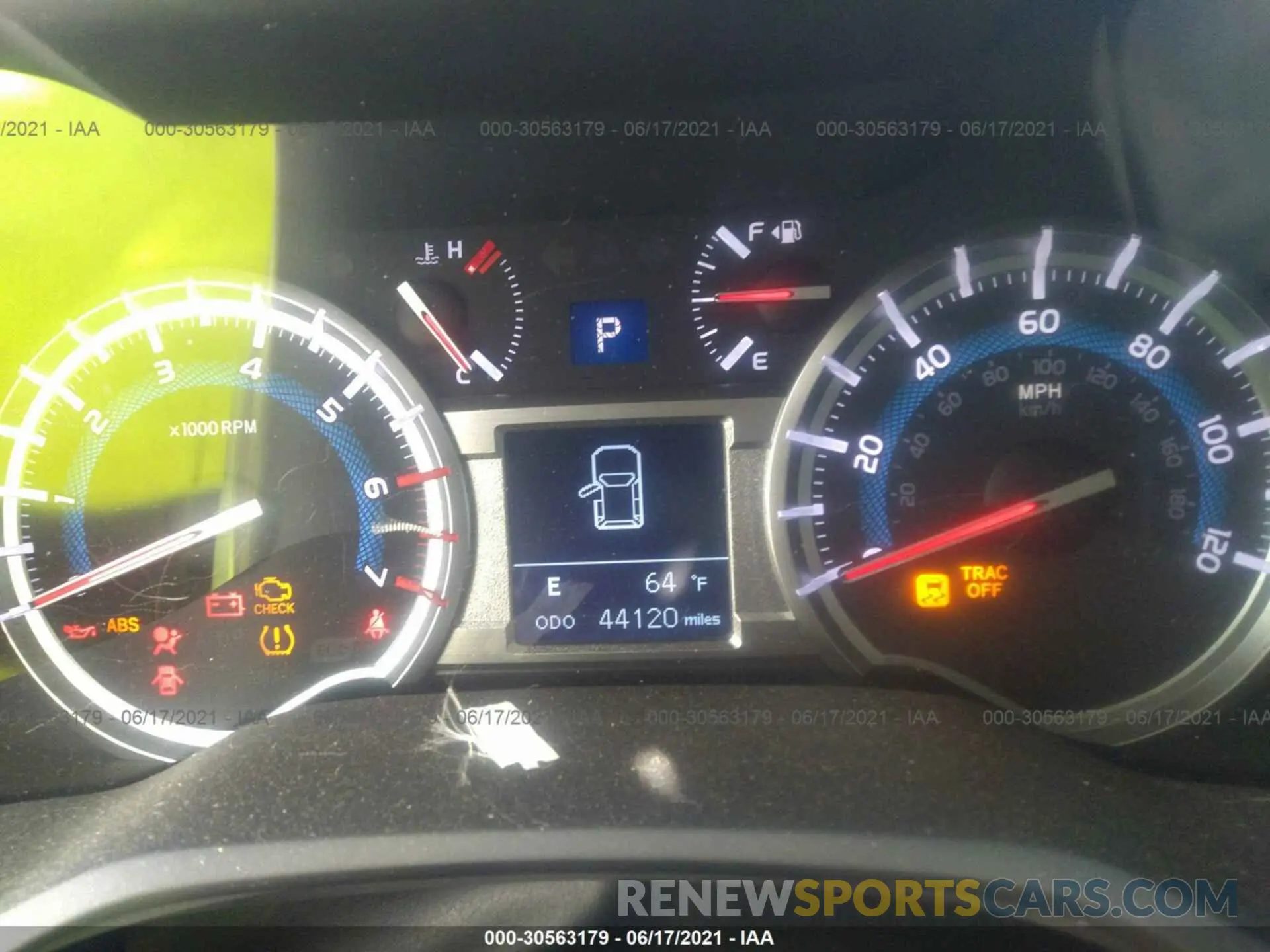 7 Photograph of a damaged car JTEBU5JR5K5622702 TOYOTA 4RUNNER 2019