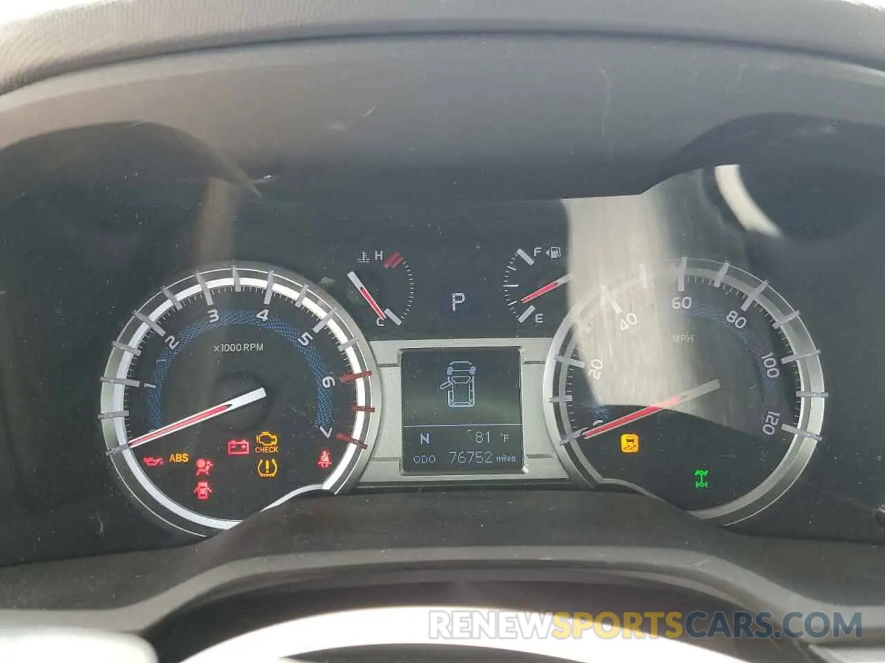 9 Фотография поврежденного автомобиля JTEBU5JR5K5640469 TOYOTA 4RUNNER 2019