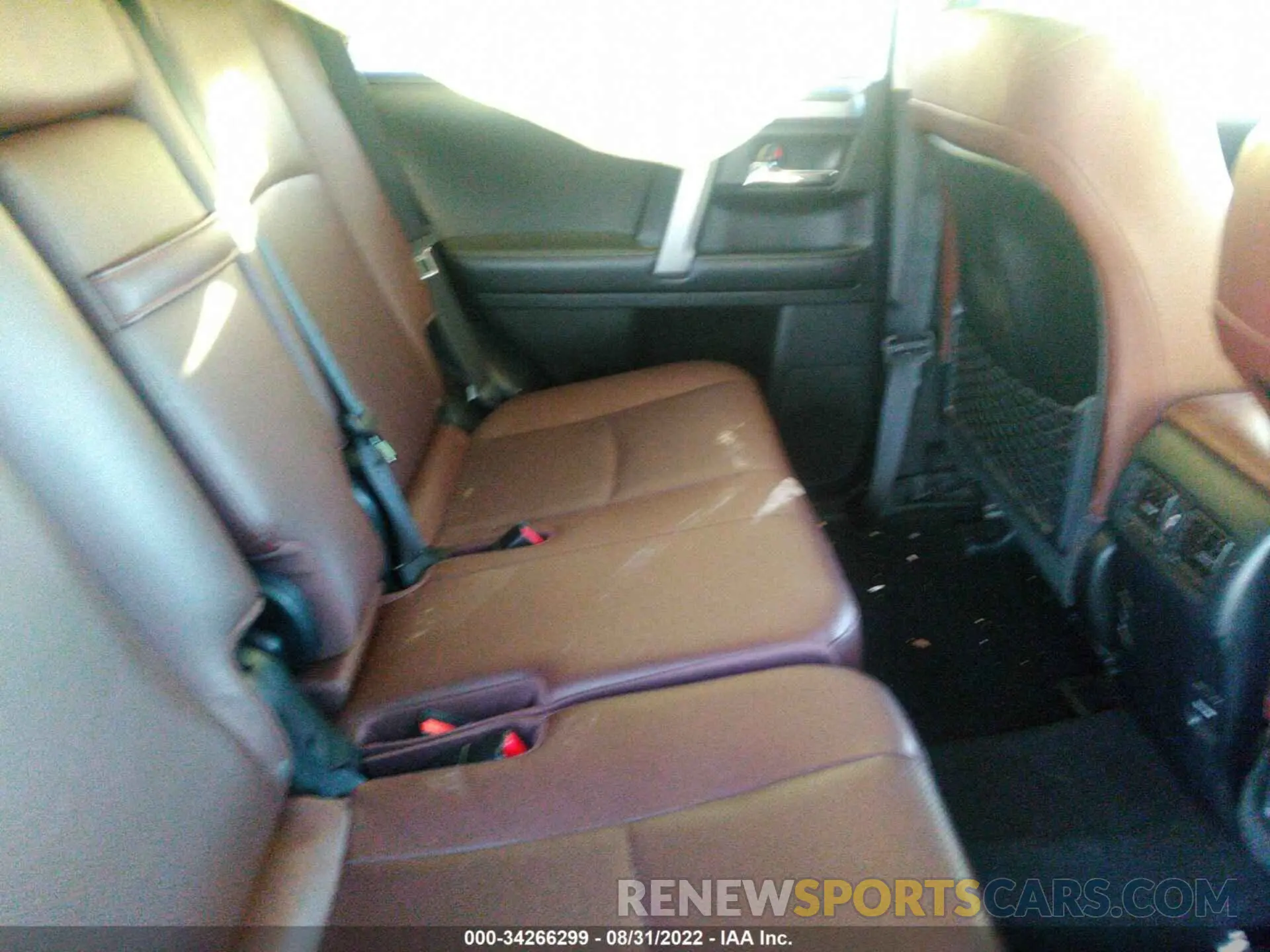 8 Photograph of a damaged car JTEBU5JR5K5688781 TOYOTA 4RUNNER 2019