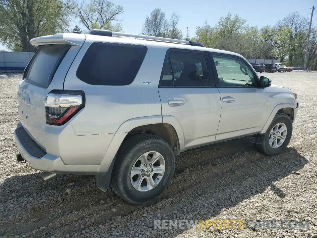 3 Photograph of a damaged car JTEBU5JR5K5709371 TOYOTA 4RUNNER 2019