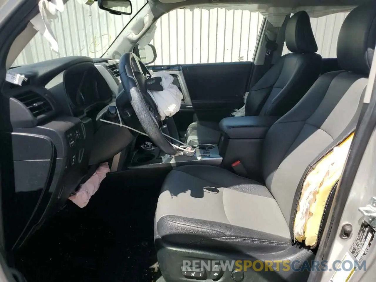 7 Photograph of a damaged car JTEBU5JR5K5709371 TOYOTA 4RUNNER 2019