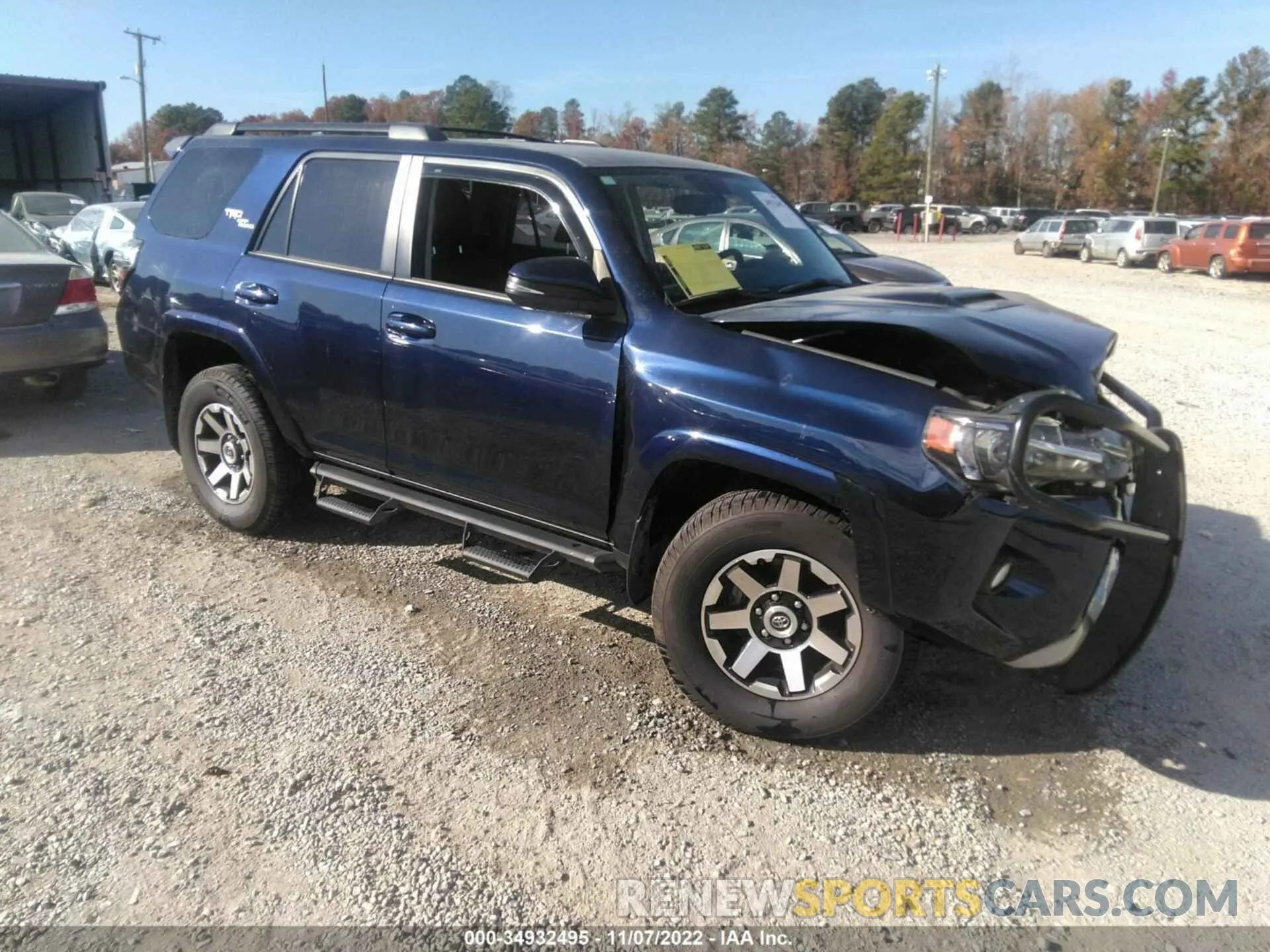 1 Фотография поврежденного автомобиля JTEBU5JR5K5713212 TOYOTA 4RUNNER 2019