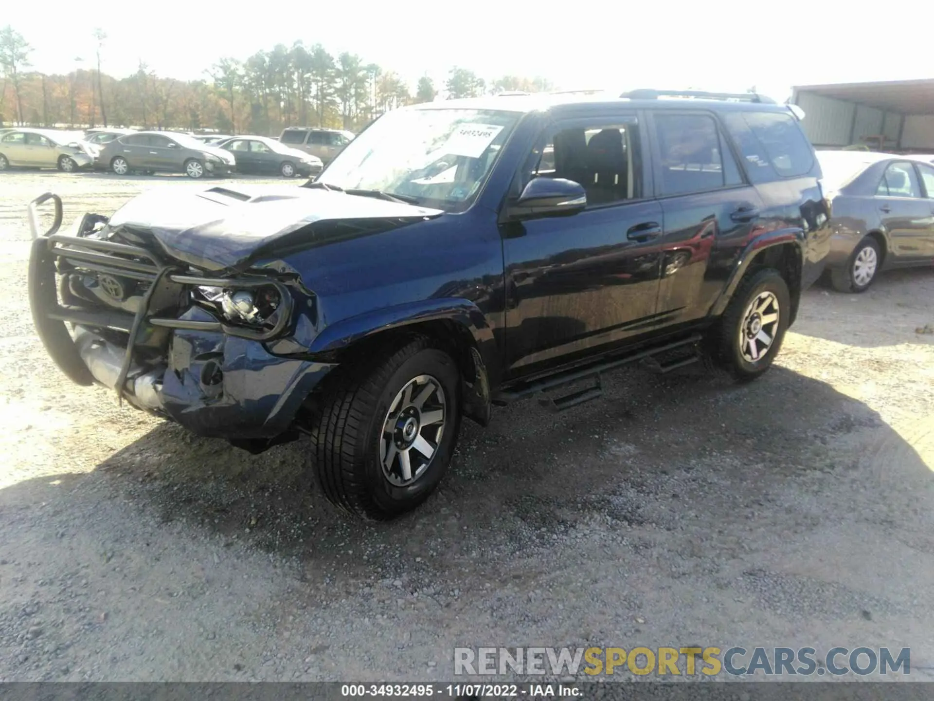 2 Фотография поврежденного автомобиля JTEBU5JR5K5713212 TOYOTA 4RUNNER 2019