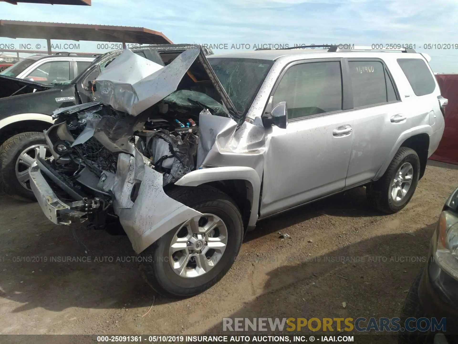 2 Photograph of a damaged car JTEBU5JR6K5628993 TOYOTA 4RUNNER 2019