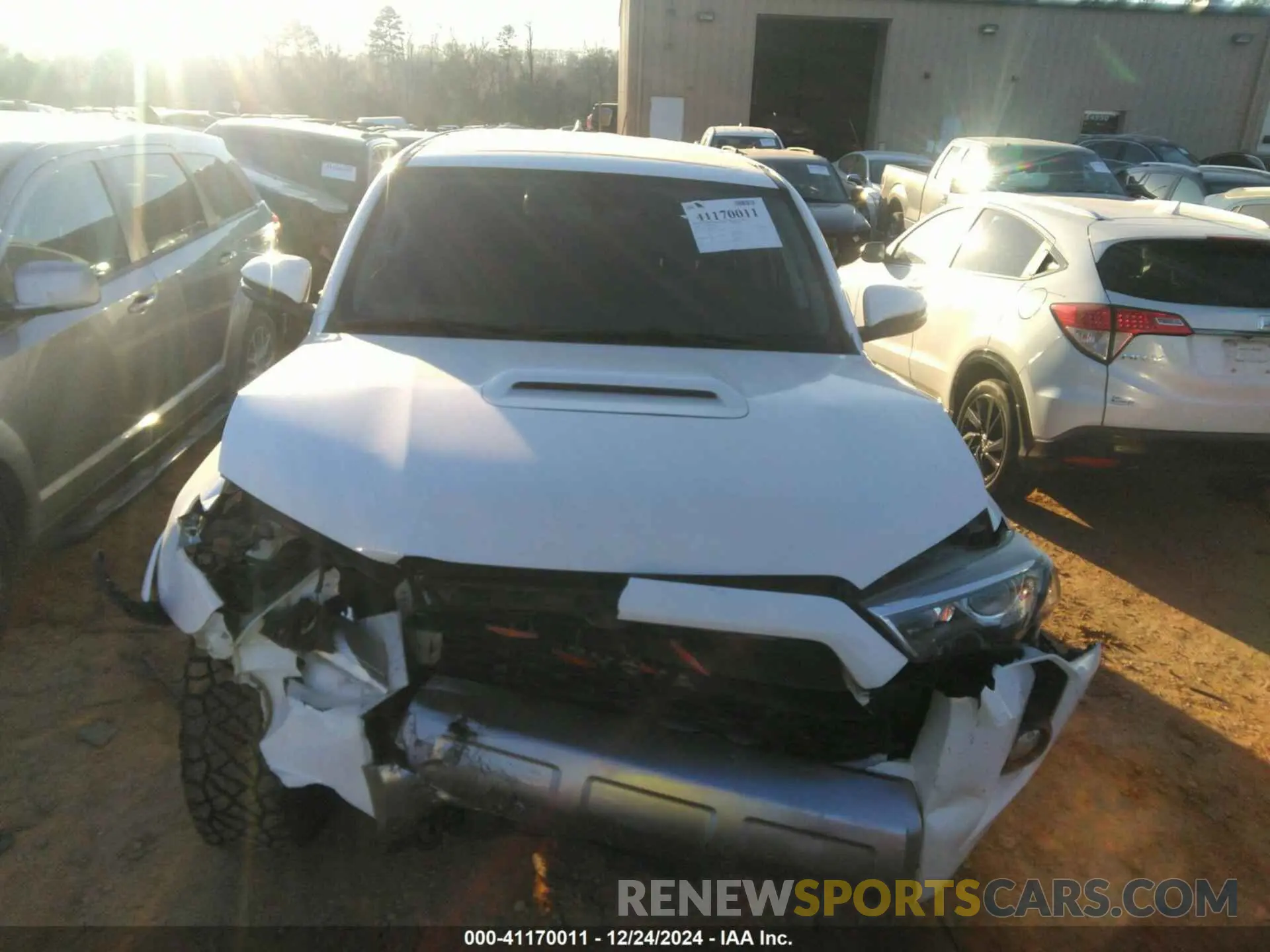 12 Photograph of a damaged car JTEBU5JR6K5629769 TOYOTA 4RUNNER 2019