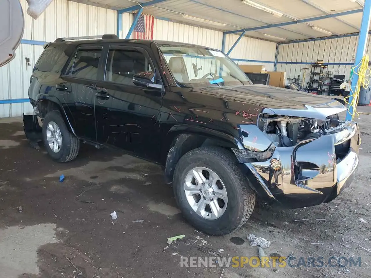 4 Фотография поврежденного автомобиля JTEBU5JR6K5630372 TOYOTA 4RUNNER 2019