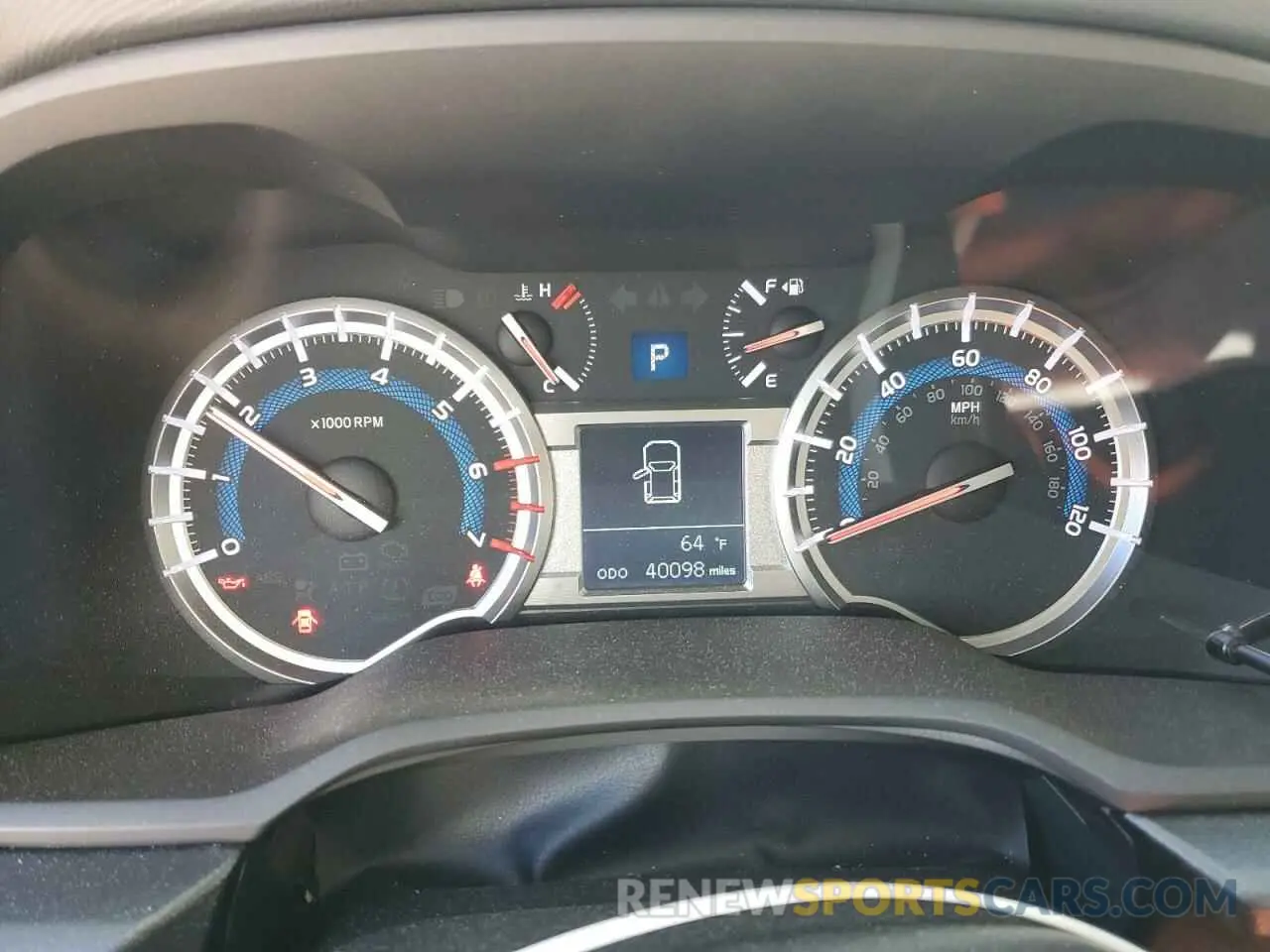 9 Photograph of a damaged car JTEBU5JR6K5652856 TOYOTA 4RUNNER 2019