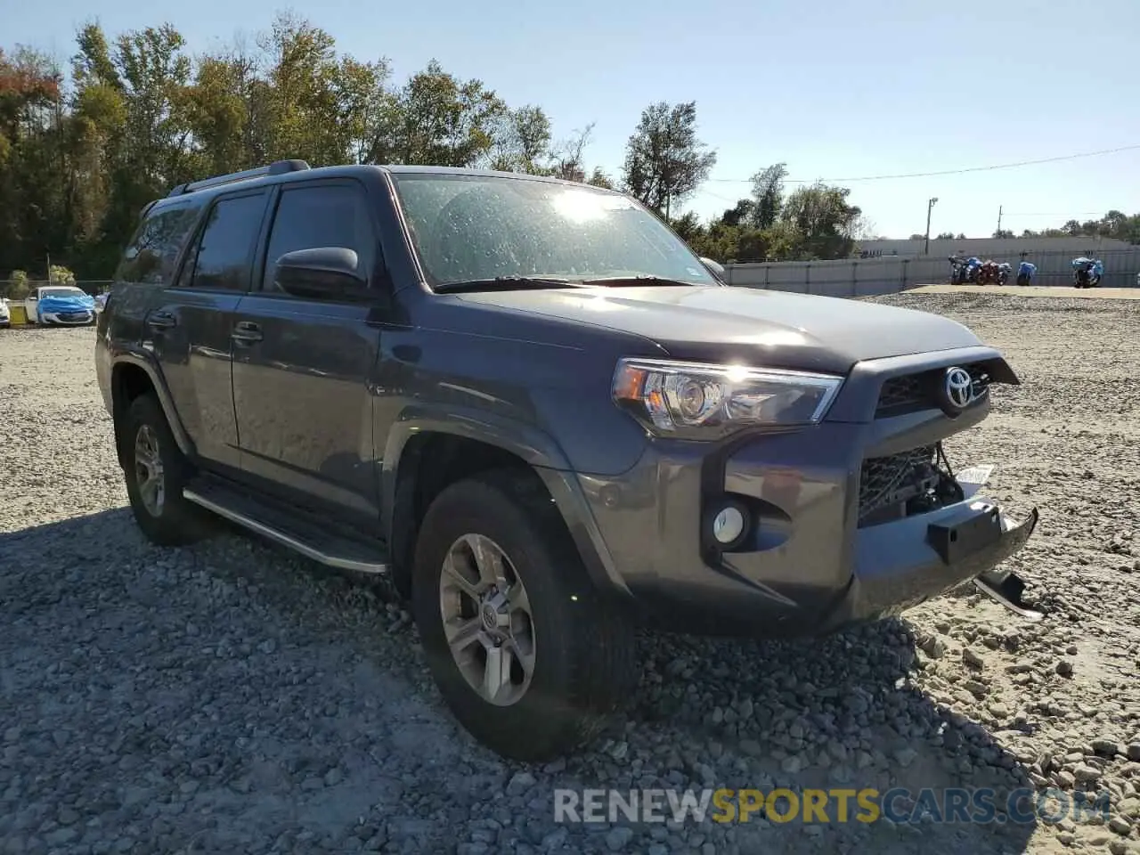 1 Фотография поврежденного автомобиля JTEBU5JR6K5683797 TOYOTA 4RUNNER 2019