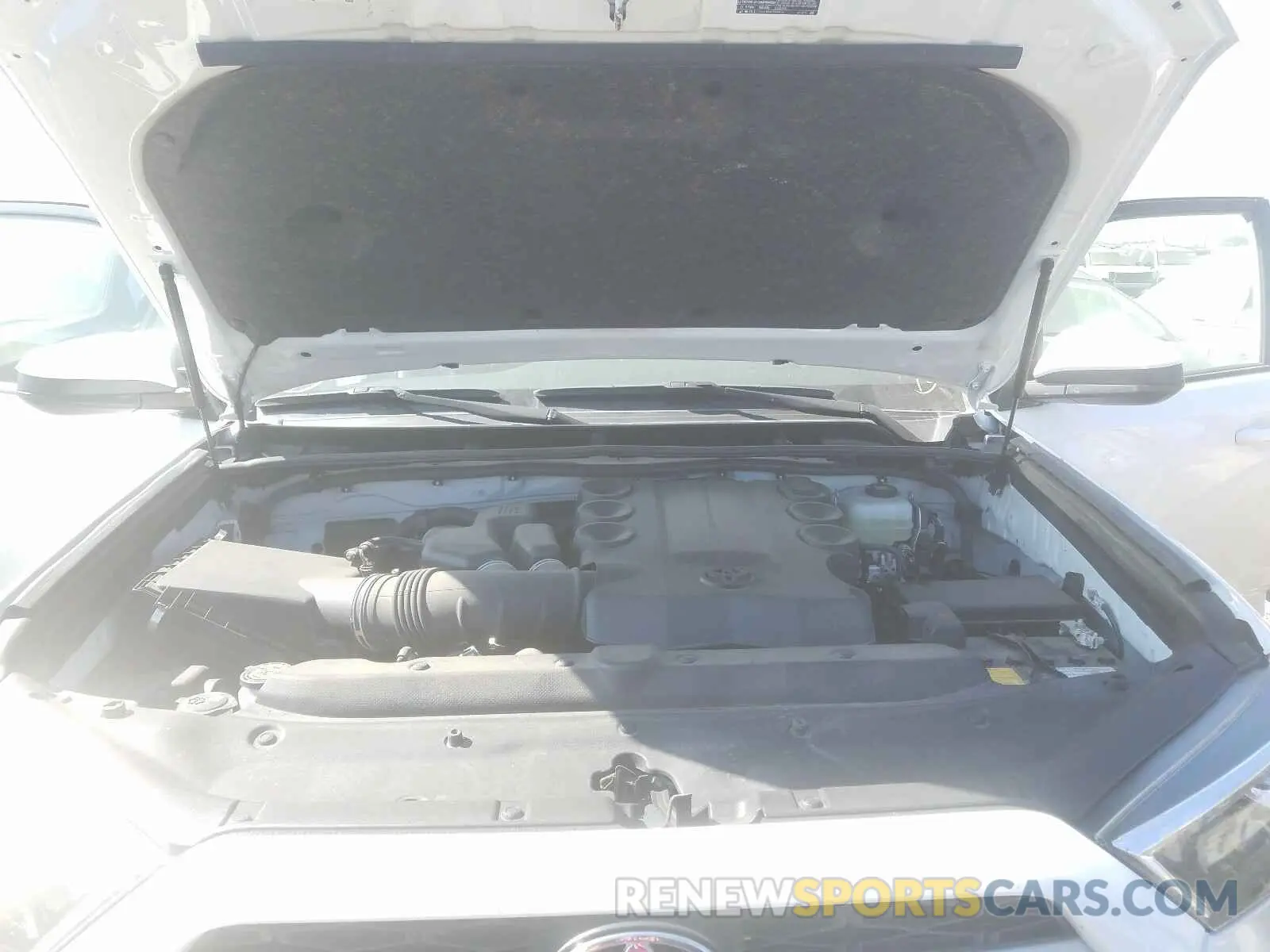 7 Photograph of a damaged car JTEBU5JR6K5711680 TOYOTA 4RUNNER 2019