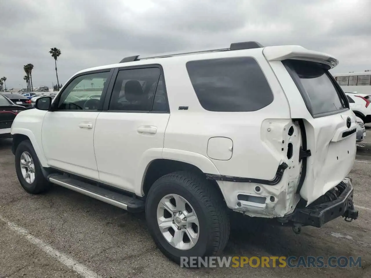 2 Фотография поврежденного автомобиля JTEBU5JR6K5727958 TOYOTA 4RUNNER 2019