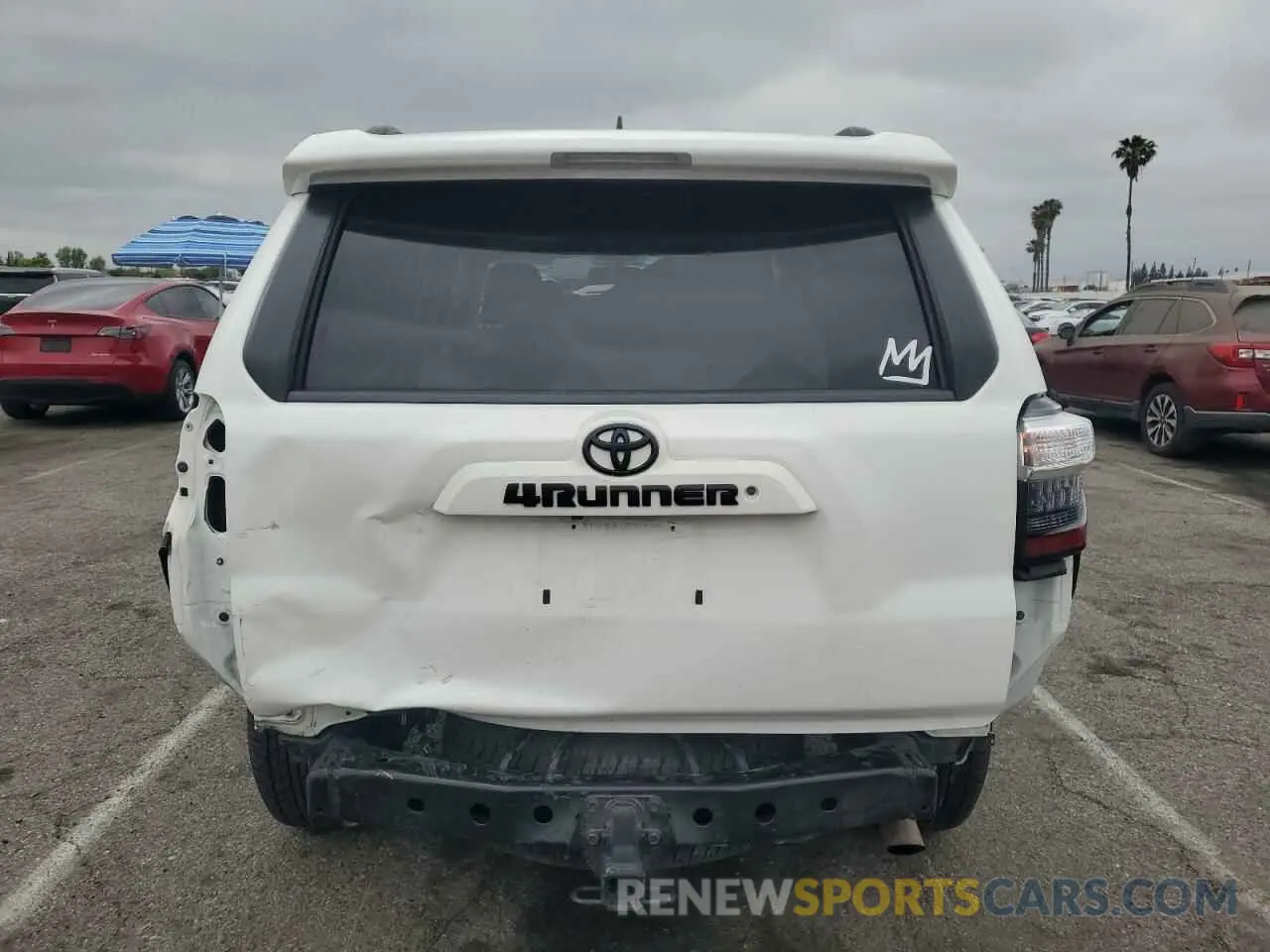 6 Фотография поврежденного автомобиля JTEBU5JR6K5727958 TOYOTA 4RUNNER 2019