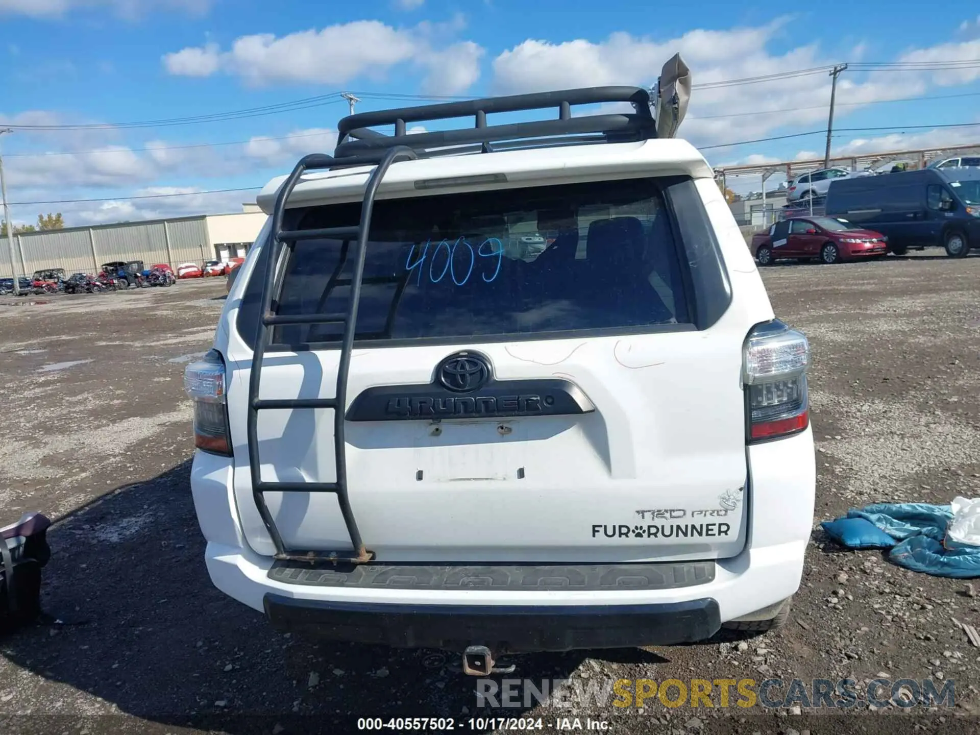 16 Фотография поврежденного автомобиля JTEBU5JR6K5730925 TOYOTA 4RUNNER 2019