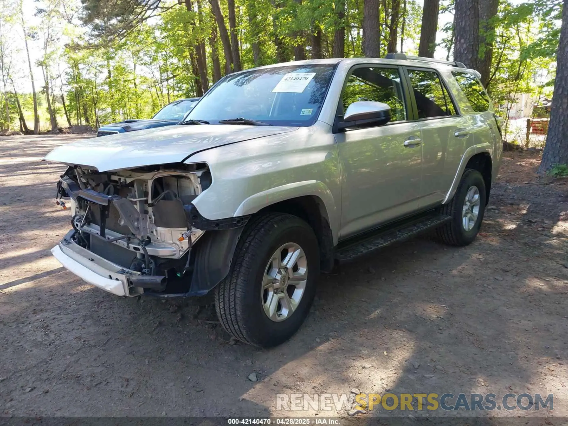 2 Фотография поврежденного автомобиля JTEBU5JR7K5656026 TOYOTA 4RUNNER 2019