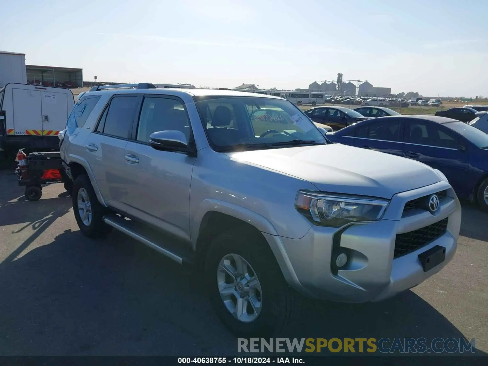 1 Фотография поврежденного автомобиля JTEBU5JR7K5659539 TOYOTA 4RUNNER 2019