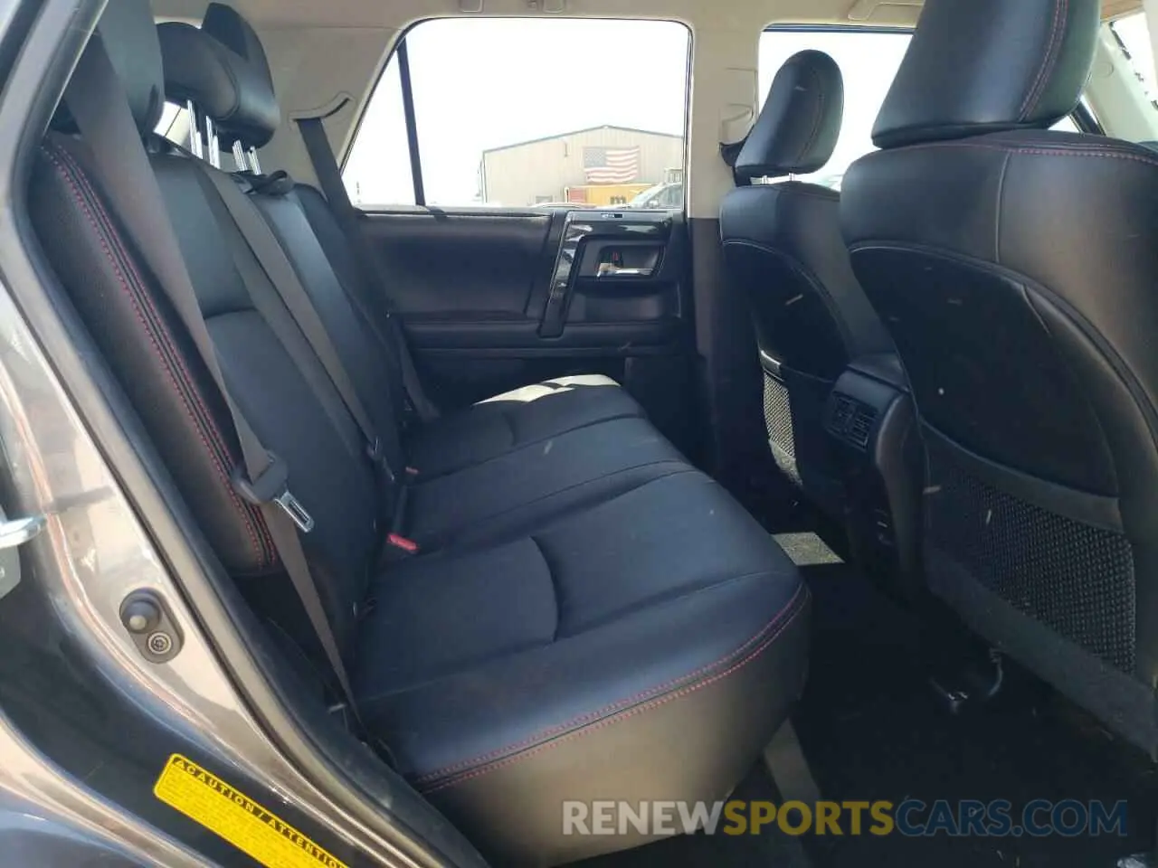 12 Photograph of a damaged car JTEBU5JR7K5698423 TOYOTA 4RUNNER 2019