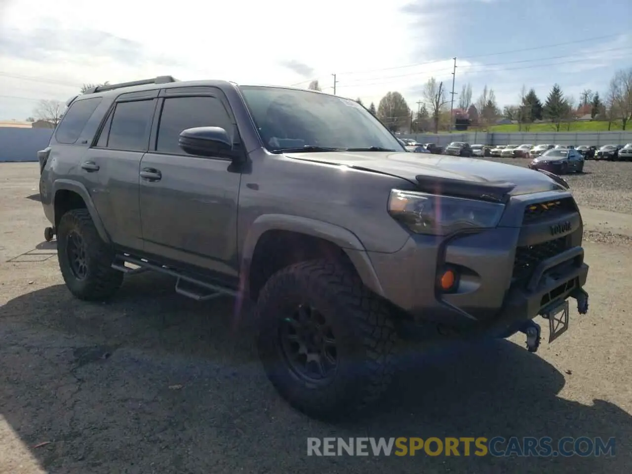 4 Photograph of a damaged car JTEBU5JR7K5711008 TOYOTA 4RUNNER 2019