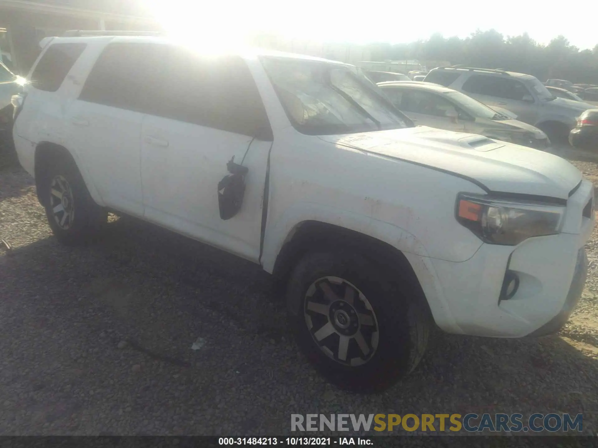 1 Photograph of a damaged car JTEBU5JR7K5726348 TOYOTA 4RUNNER 2019