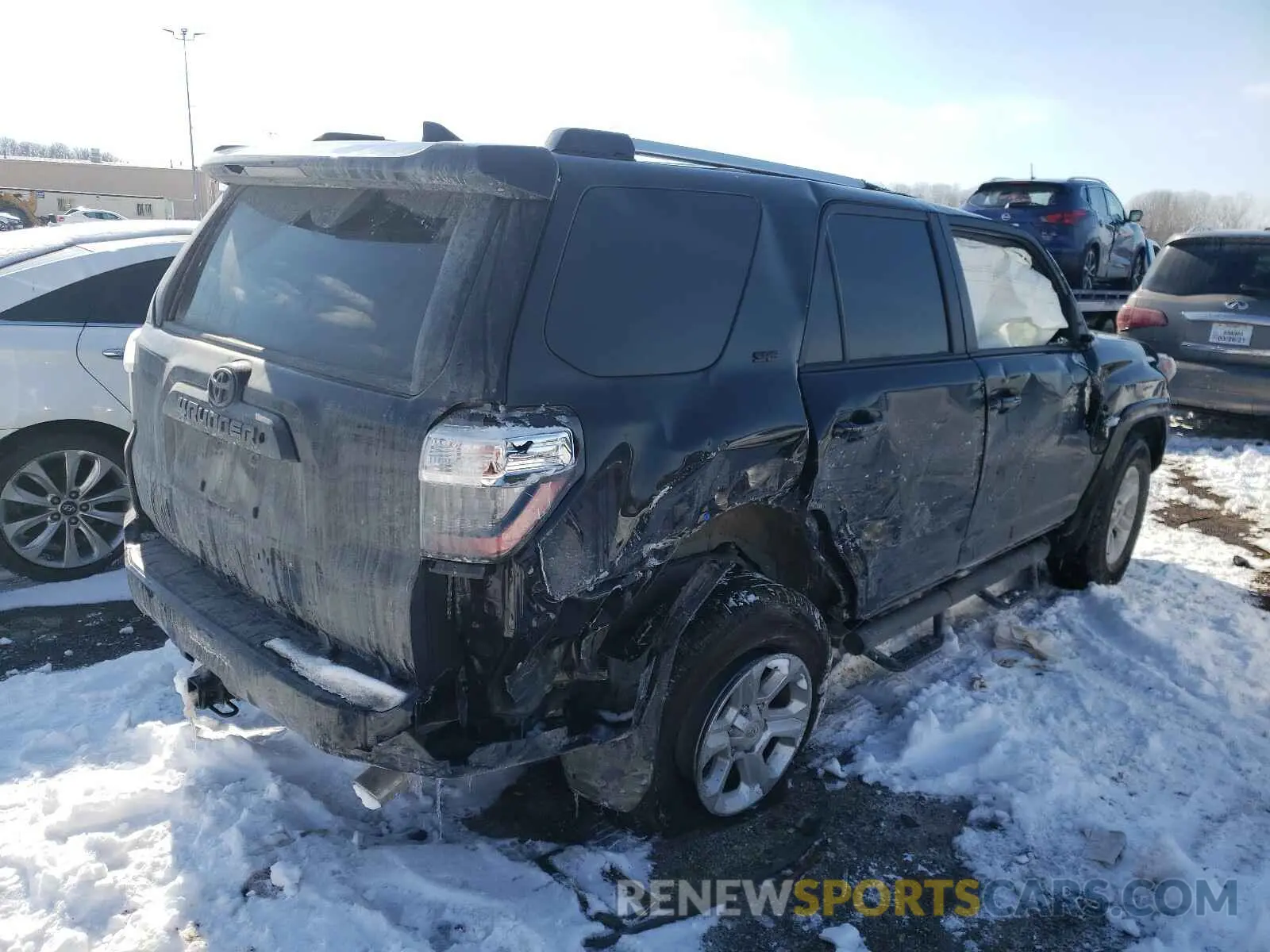 4 Photograph of a damaged car JTEBU5JR7K5736703 TOYOTA 4RUNNER 2019