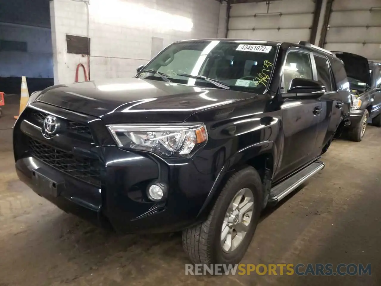 2 Photograph of a damaged car JTEBU5JR8K5626257 TOYOTA 4RUNNER 2019