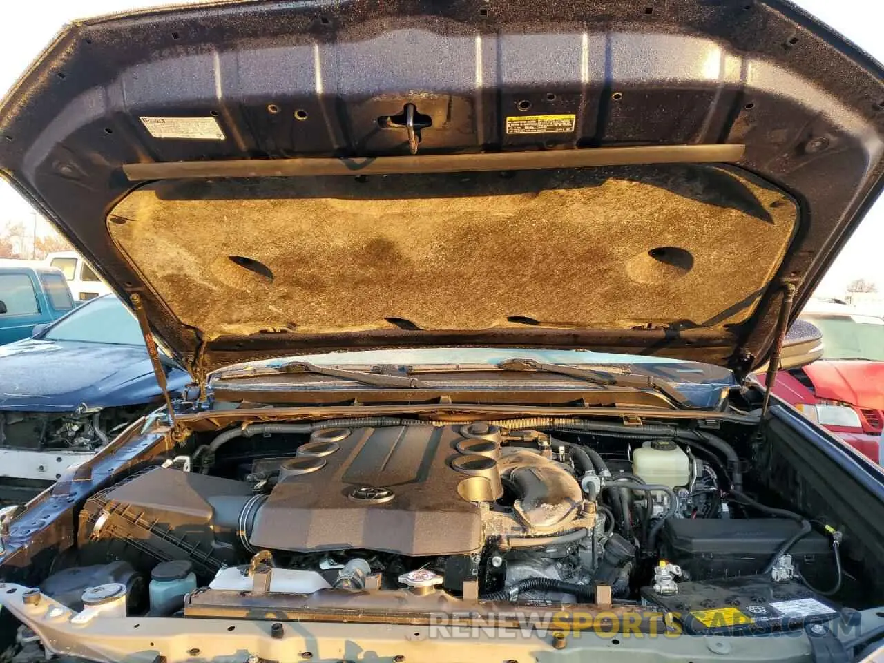 11 Фотография поврежденного автомобиля JTEBU5JR8K5684417 TOYOTA 4RUNNER 2019