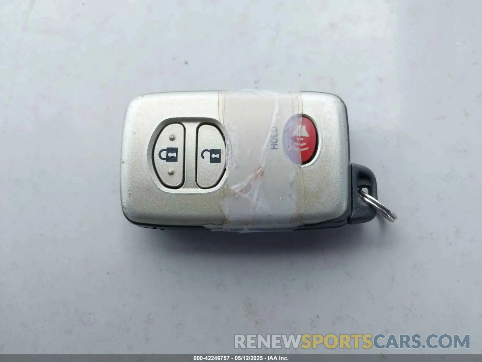 11 Photograph of a damaged car JTEBU5JR9K5672857 TOYOTA 4RUNNER 2019