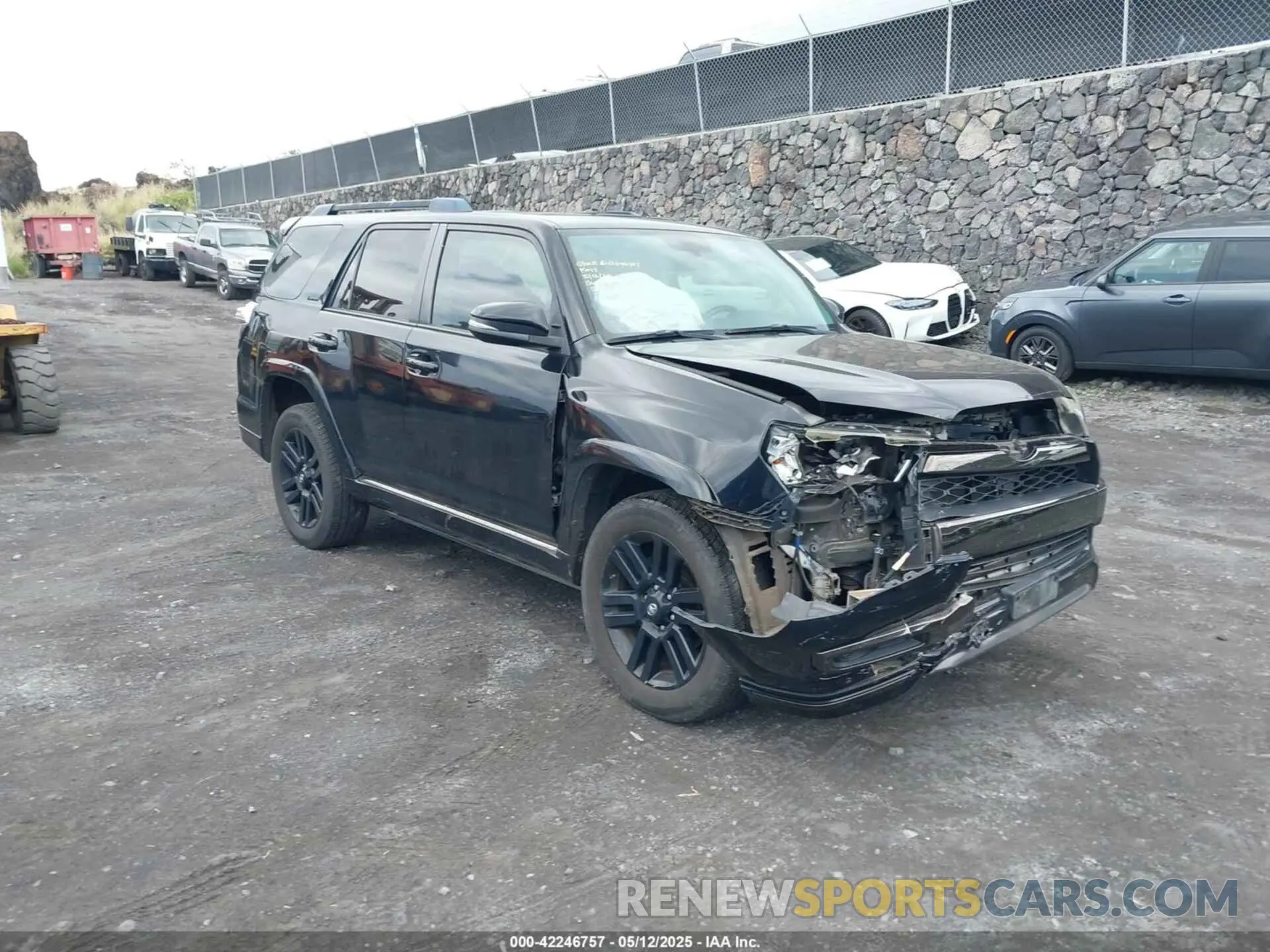 6 Photograph of a damaged car JTEBU5JR9K5672857 TOYOTA 4RUNNER 2019