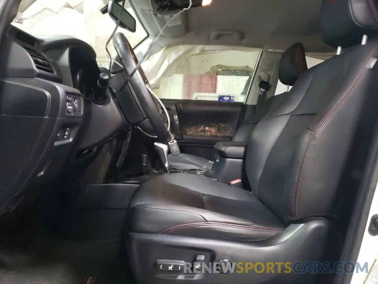 7 Photograph of a damaged car JTEBU5JRXK5612540 TOYOTA 4RUNNER 2019