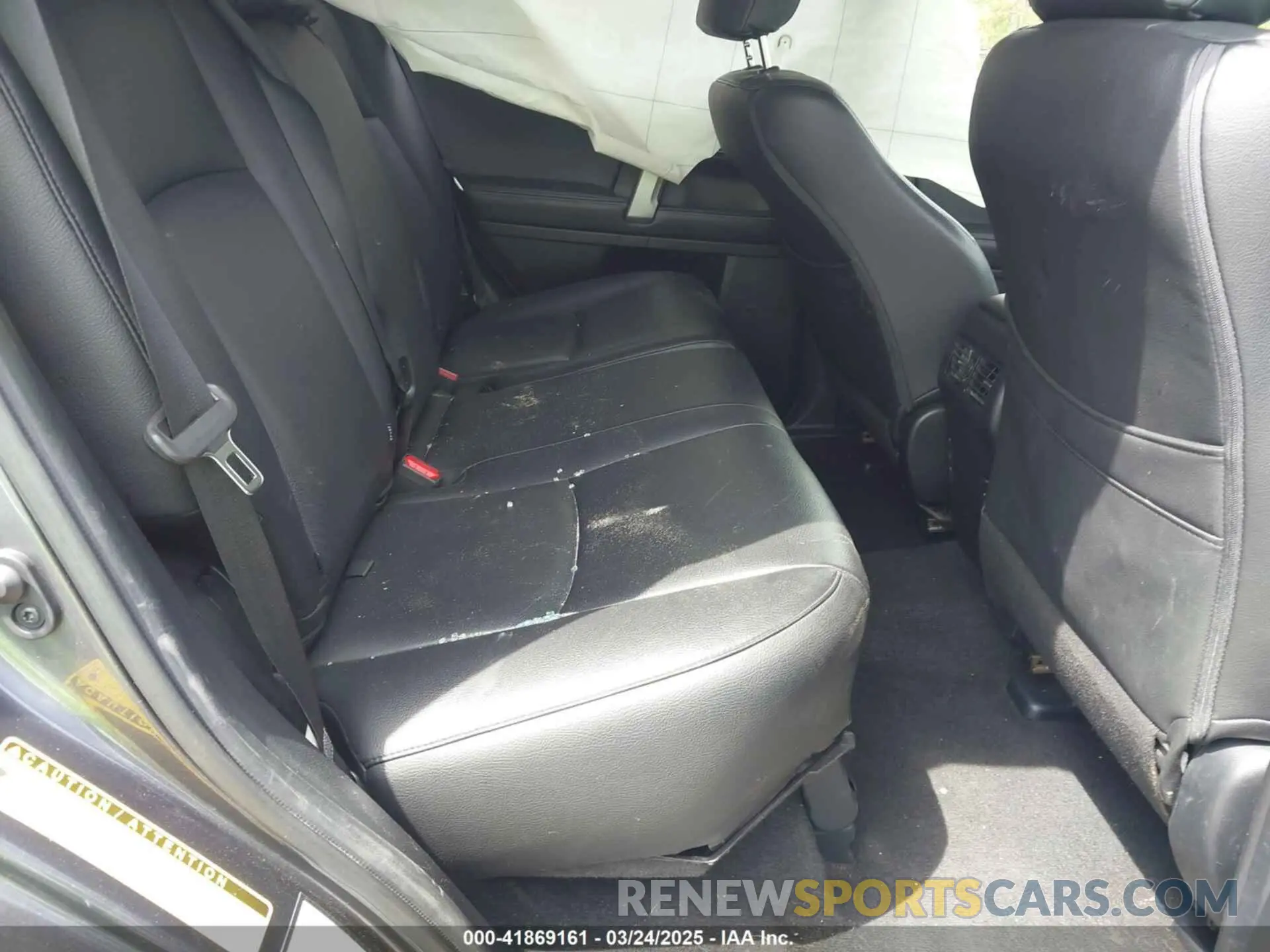 8 Фотография поврежденного автомобиля JTEBU5JRXK5638880 TOYOTA 4RUNNER 2019
