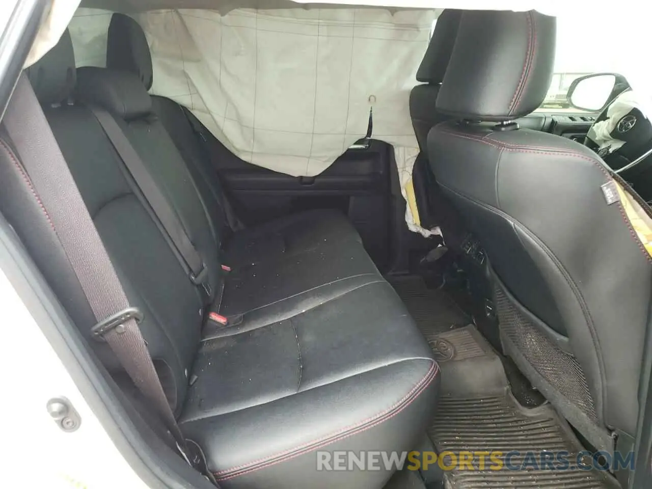 6 Photograph of a damaged car JTEBU5JRXK5714372 TOYOTA 4RUNNER 2019