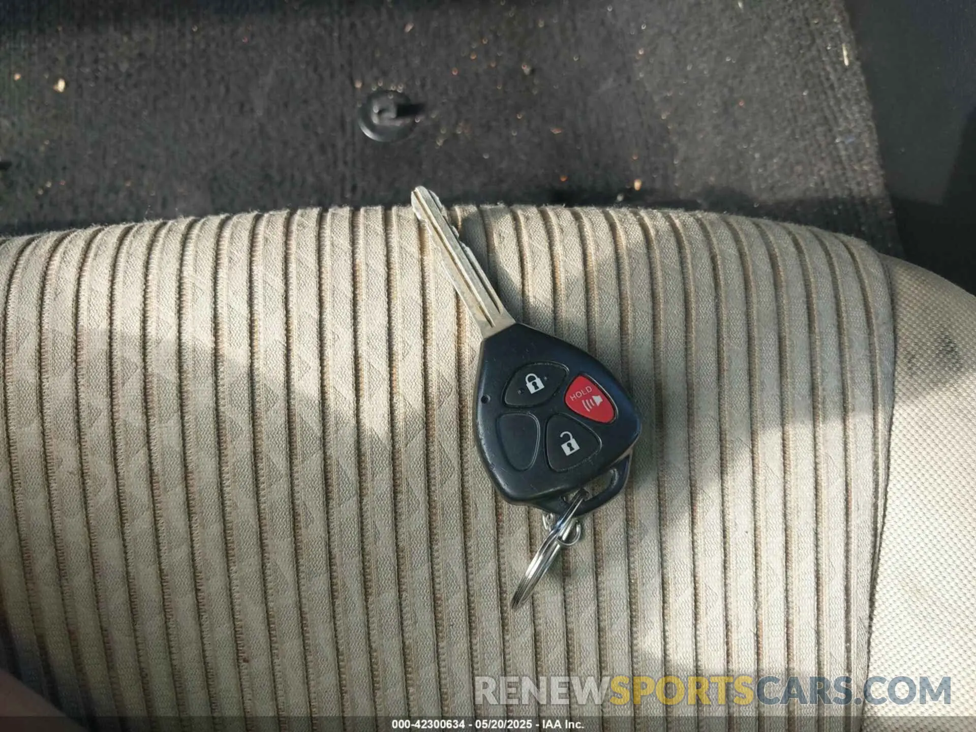 11 Фотография поврежденного автомобиля JTEZU5JR0K5199140 TOYOTA 4RUNNER 2019