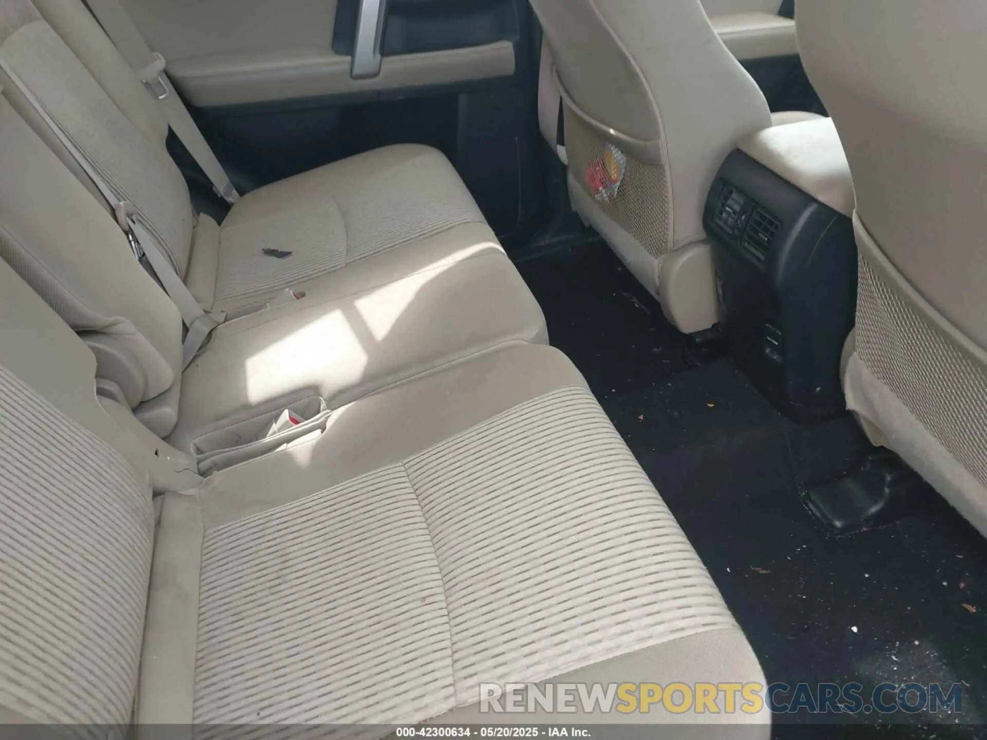 8 Фотография поврежденного автомобиля JTEZU5JR0K5199140 TOYOTA 4RUNNER 2019