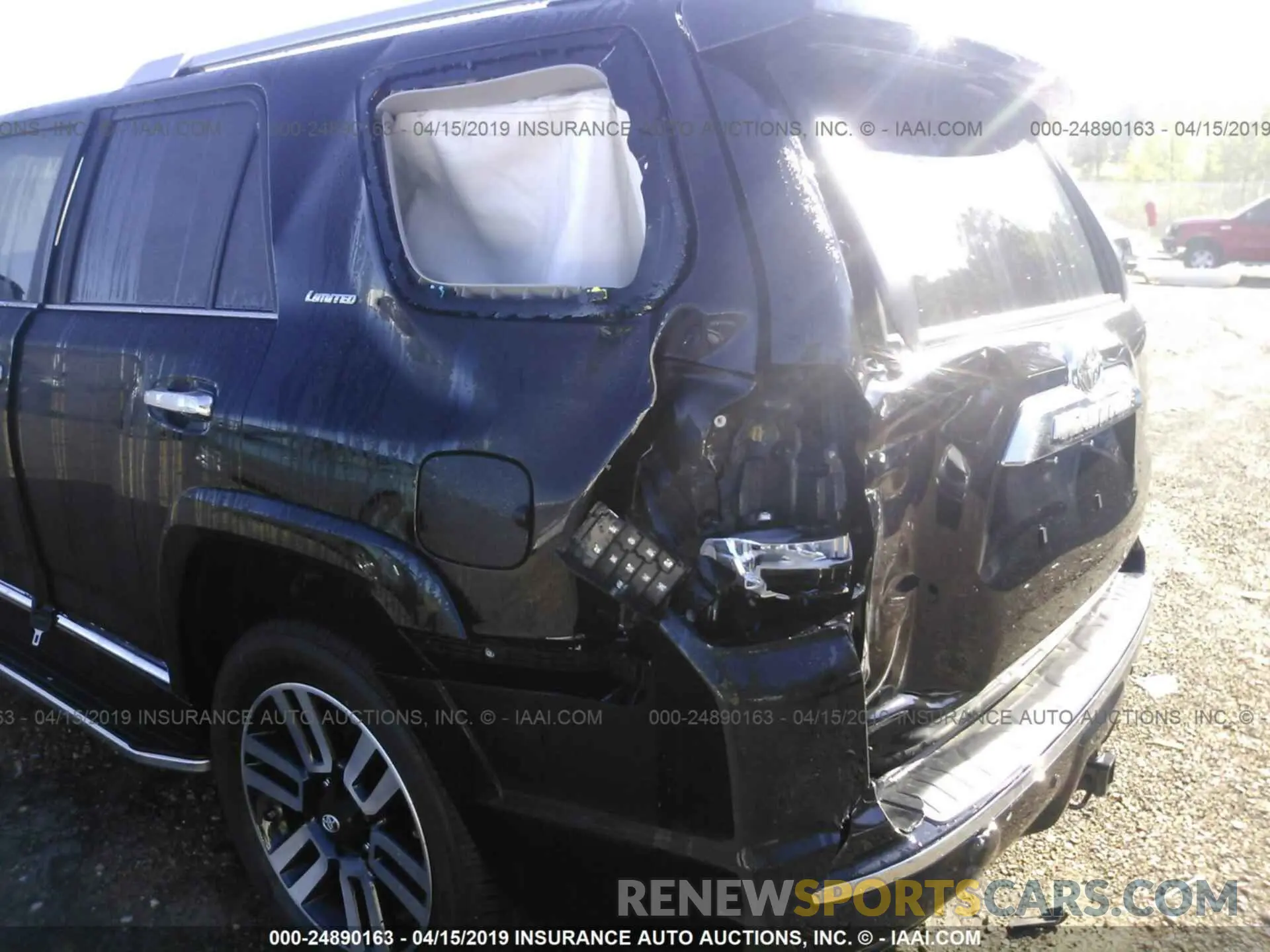 6 Photograph of a damaged car JTEZU5JR0K5205275 TOYOTA 4RUNNER 2019