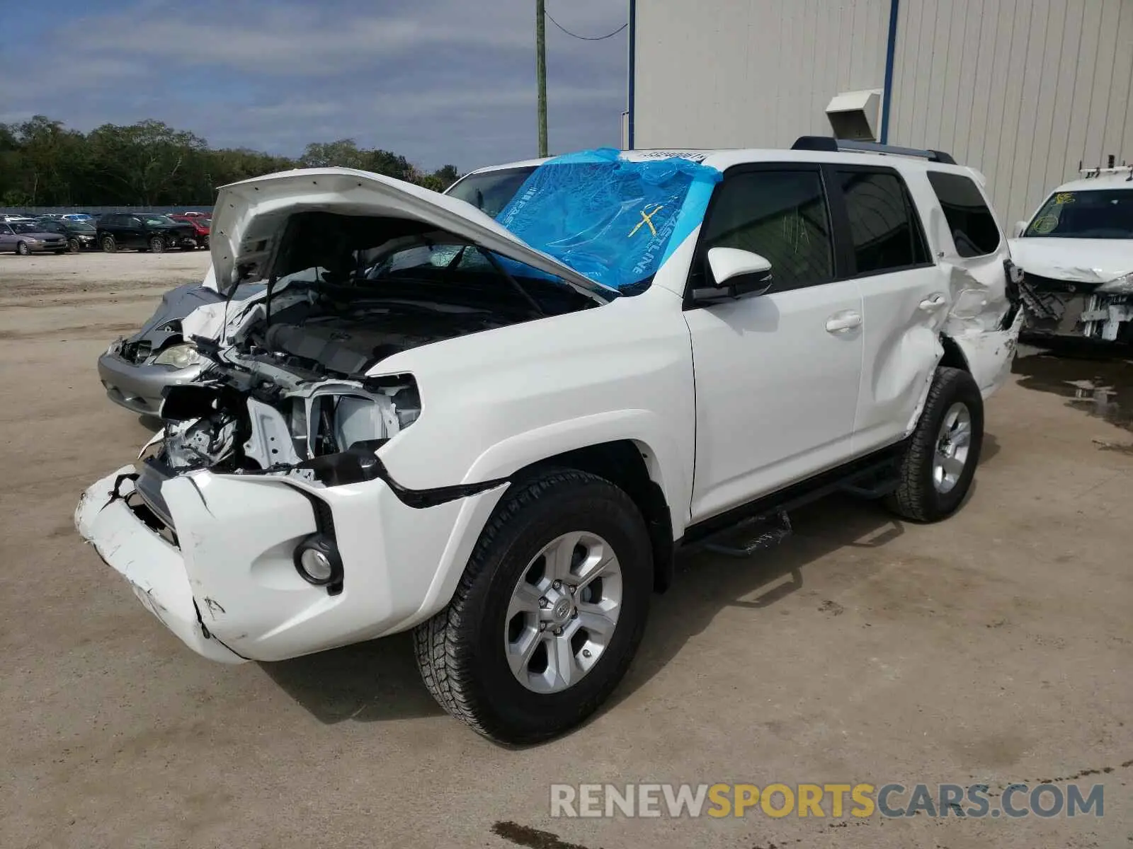 2 Photograph of a damaged car JTEZU5JR2K5194649 TOYOTA 4RUNNER 2019