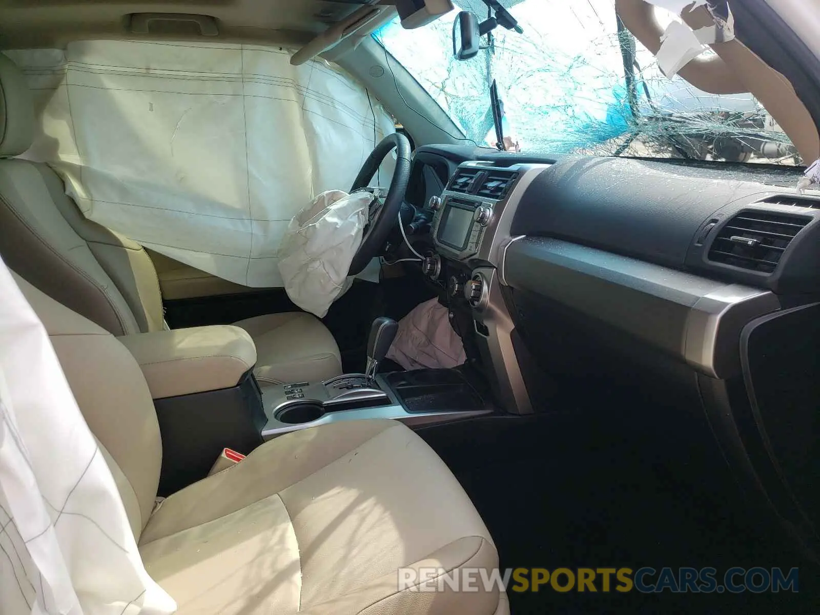 5 Photograph of a damaged car JTEZU5JR2K5194649 TOYOTA 4RUNNER 2019