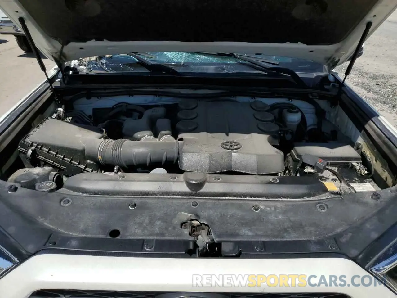 7 Photograph of a damaged car JTEZU5JR3K5195146 TOYOTA 4RUNNER 2019