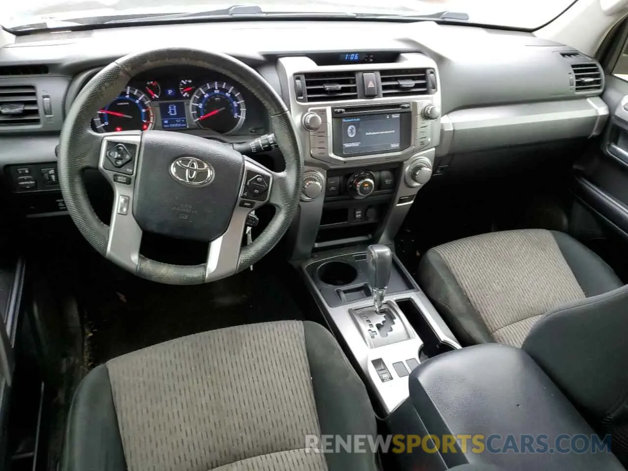 8 Фотография поврежденного автомобиля JTEZU5JR4K5210253 TOYOTA 4RUNNER 2019