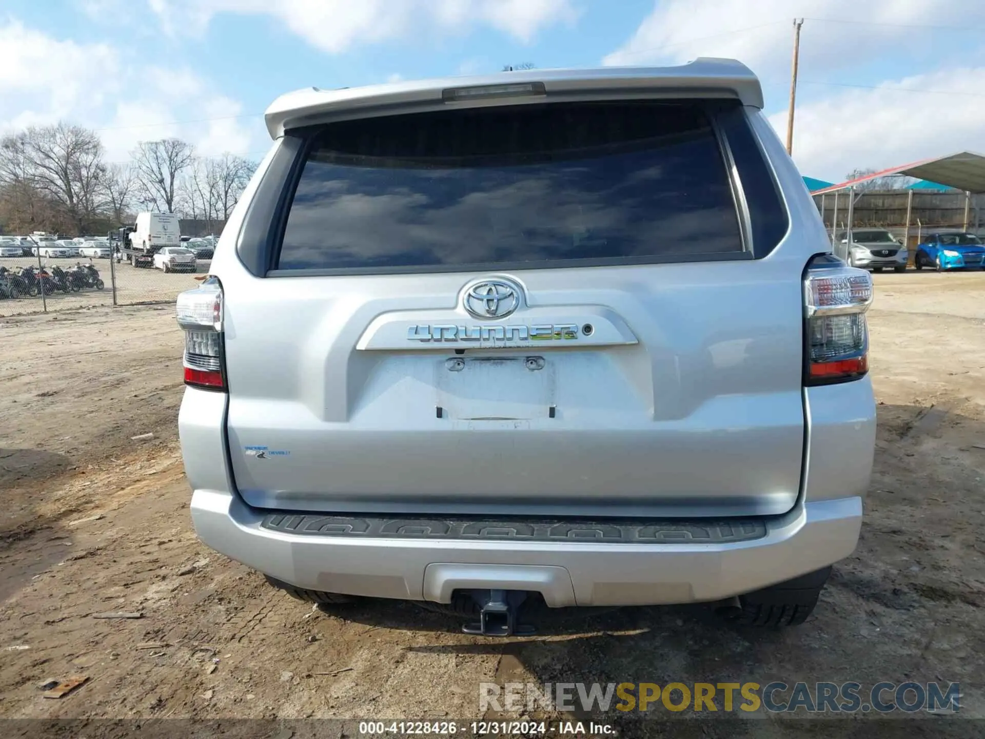17 Фотография поврежденного автомобиля JTEZU5JR5K5196573 TOYOTA 4RUNNER 2019