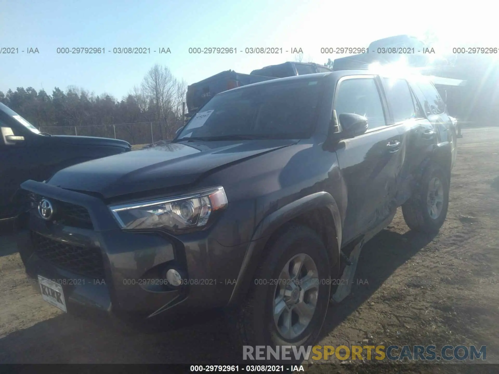 6 Photograph of a damaged car JTEZU5JR5K5205806 TOYOTA 4RUNNER 2019